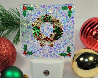 Christmas Wreath LED Nightlight, Rhinestone Christmas Wreath Nightlight, Ambient Lighting, Christmas Home Decor Light, Winter Gift