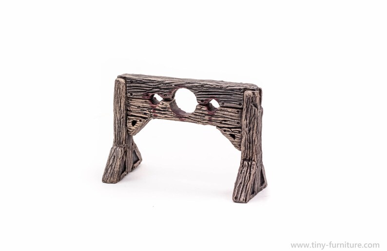 dungeon decor warhammer dwarven forge painted D/&D pathfinder THE PILLORY - Miniature tabletop furniture