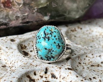 Alacron Nugget turquoise ring. handmade southwestern navajo style jewelry jewellery. blue turquoise ring. Size 5.5