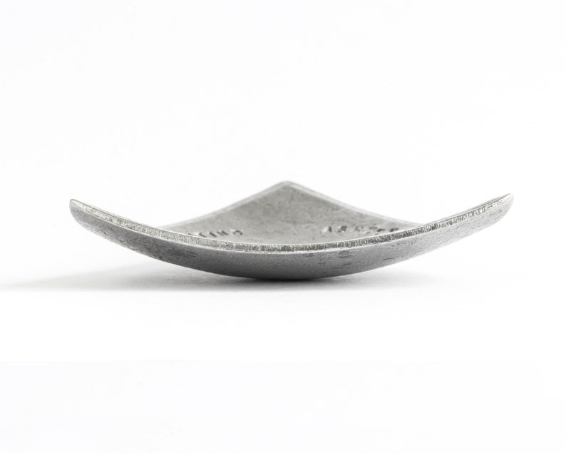 Iron gift 6th anniversary, personalized small triangle dish, hand forged image 8