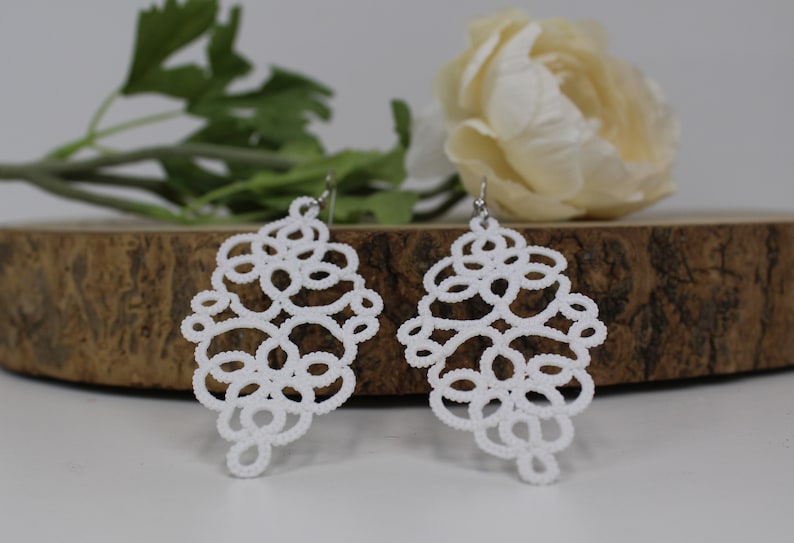 Boucles D'oreilles Faites Main Dentelle Tatouée Frivolité - Perles Tchèques - Brown