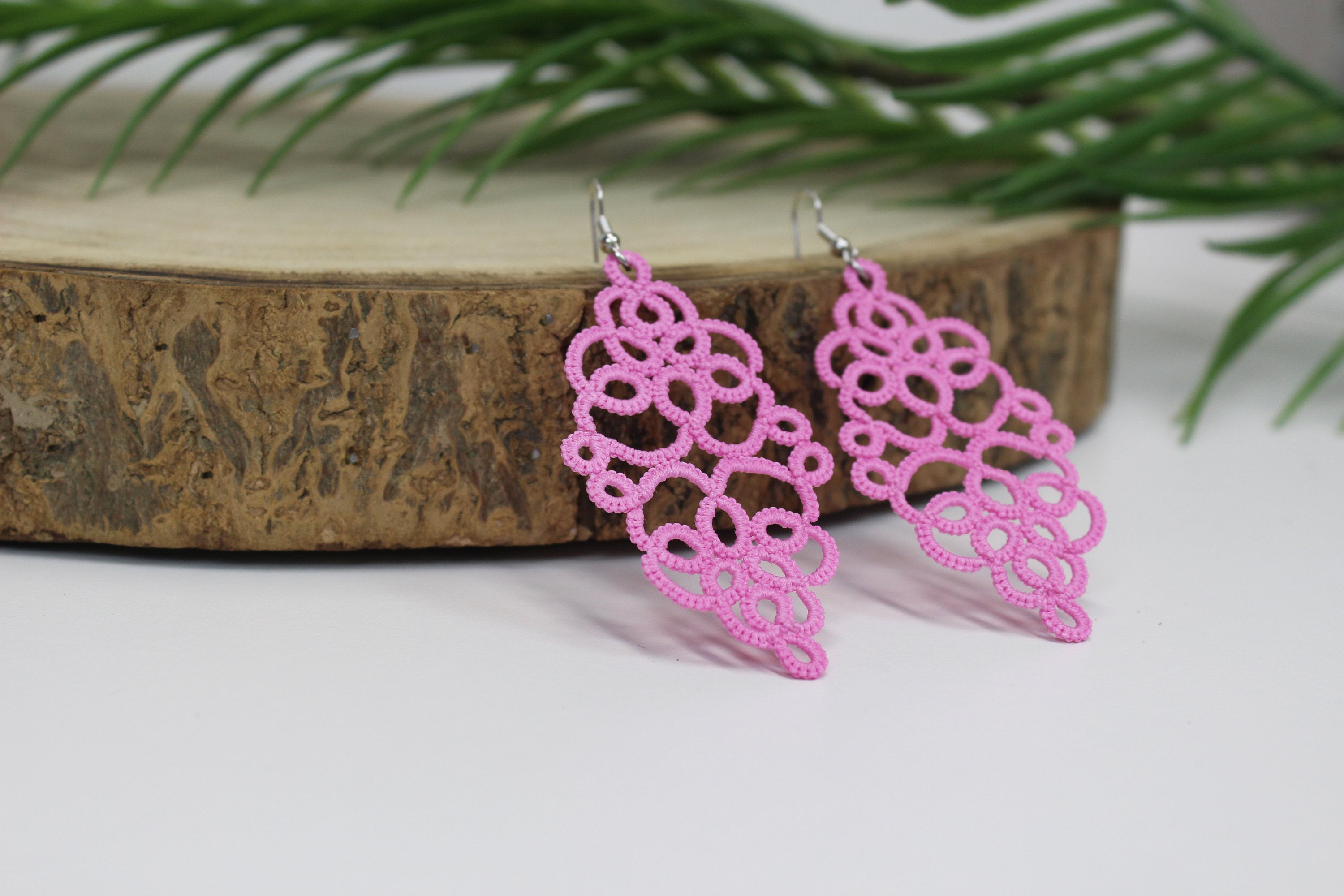 Boucles d'oreille Odes - dentelle frivolité à l'aiguille Boucles d'oreille Odes - dentelle frivolité à l'aiguille