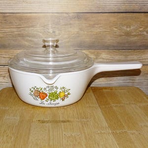 Vint Corning Ware Spice of Life La Sauge 2.5 Cup Pour Spout Saucepan P-89-B w/Lid