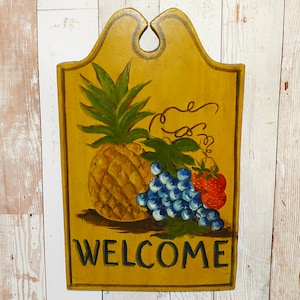 Vintage Old Hand Painted Primitive WELCOME Sign Wall Plaque with Pineapple 15x9.5
