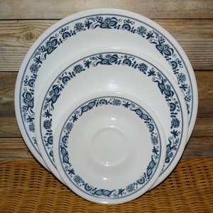 Vintage Corelle Old Town Blue Onion Plate Set: Dinner, Luncheon, Saucer