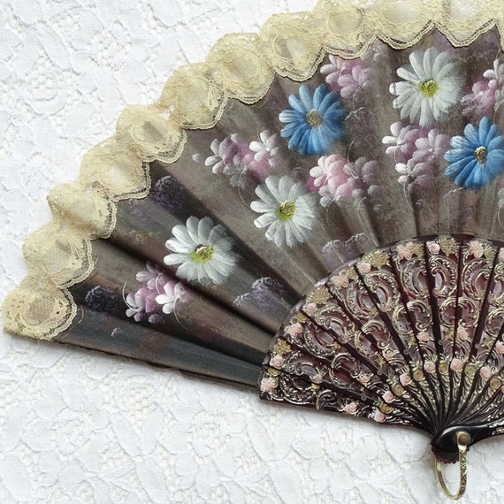Antique Hand Painted Ladies Folding Hand Fan Flow… - image 4