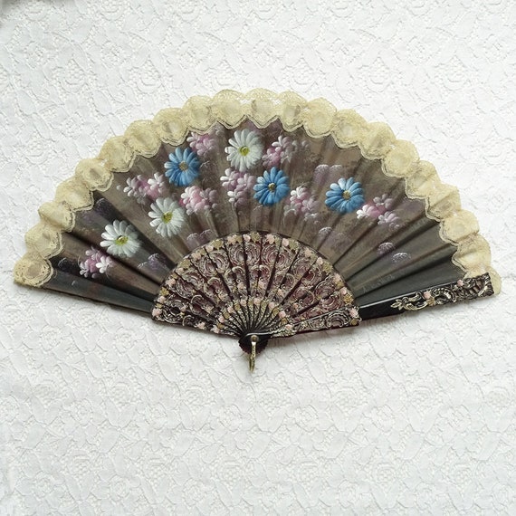 Antique Hand Painted Ladies Folding Hand Fan Flow… - image 2