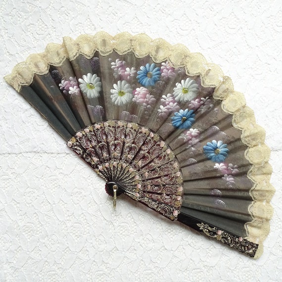 Antique Hand Painted Ladies Folding Hand Fan Flow… - image 1