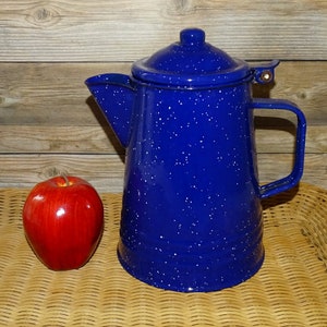 Vintage Blue White Speckled Enamelware Graniteware Coffee Pot w/Lid Rustic Farmhouse