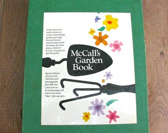 McCalls Garden Book 1968 Deluxe Edition Simon Schuster Hardcover Cover Case