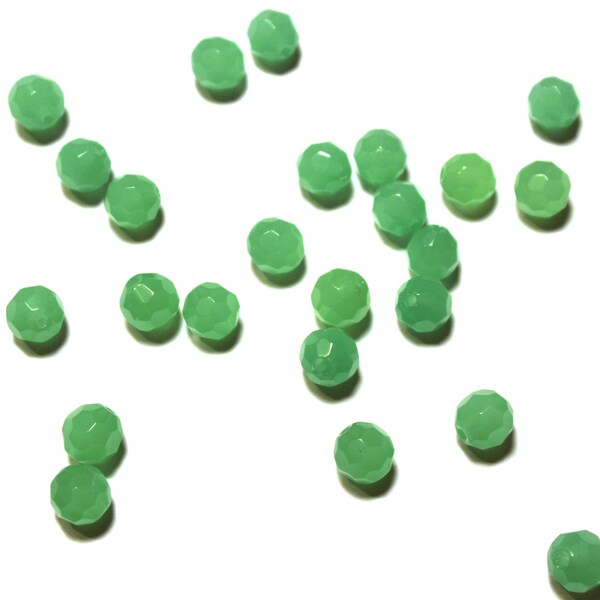 27 Green Beads, Green Glass Beads, Cloudy Green Glass Beads, Peridot Glass, Round Faceted Glass Beads, Cloudy Peridot Glass Beads