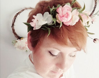 Boho Hair Crown, Bridal Flower Crown, Woodland Wedding Head Piece, Ivory and Pink Flower Crown, Bridal Headpiece, Rustic Crown, Photo Prop