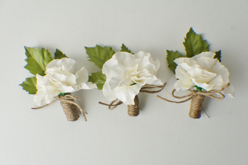 Rustic Wedding Boutonniere Hydrangea Boutonniere Groom Groomsmen Wedding Flower Hydrangea and Pearl Accent