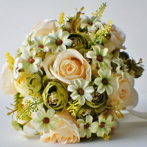 Ready To Ship Rose Bouquet, Silk Wedding Bouquet, Yellow Boouquet, Wedding Bouquet, Bridal Bouquet, Wedding Flowers, Daisy Bouquet