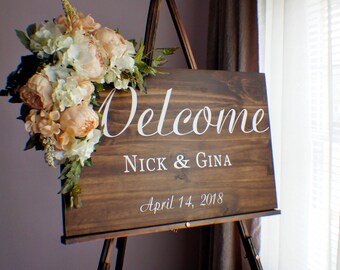 Wedding Arch Swag, Wedding Backdrop, Wedding welcome sign Swag, Wedding Swag, Picture frame Flowers, Silk Flowers, Corner Wedding Swag