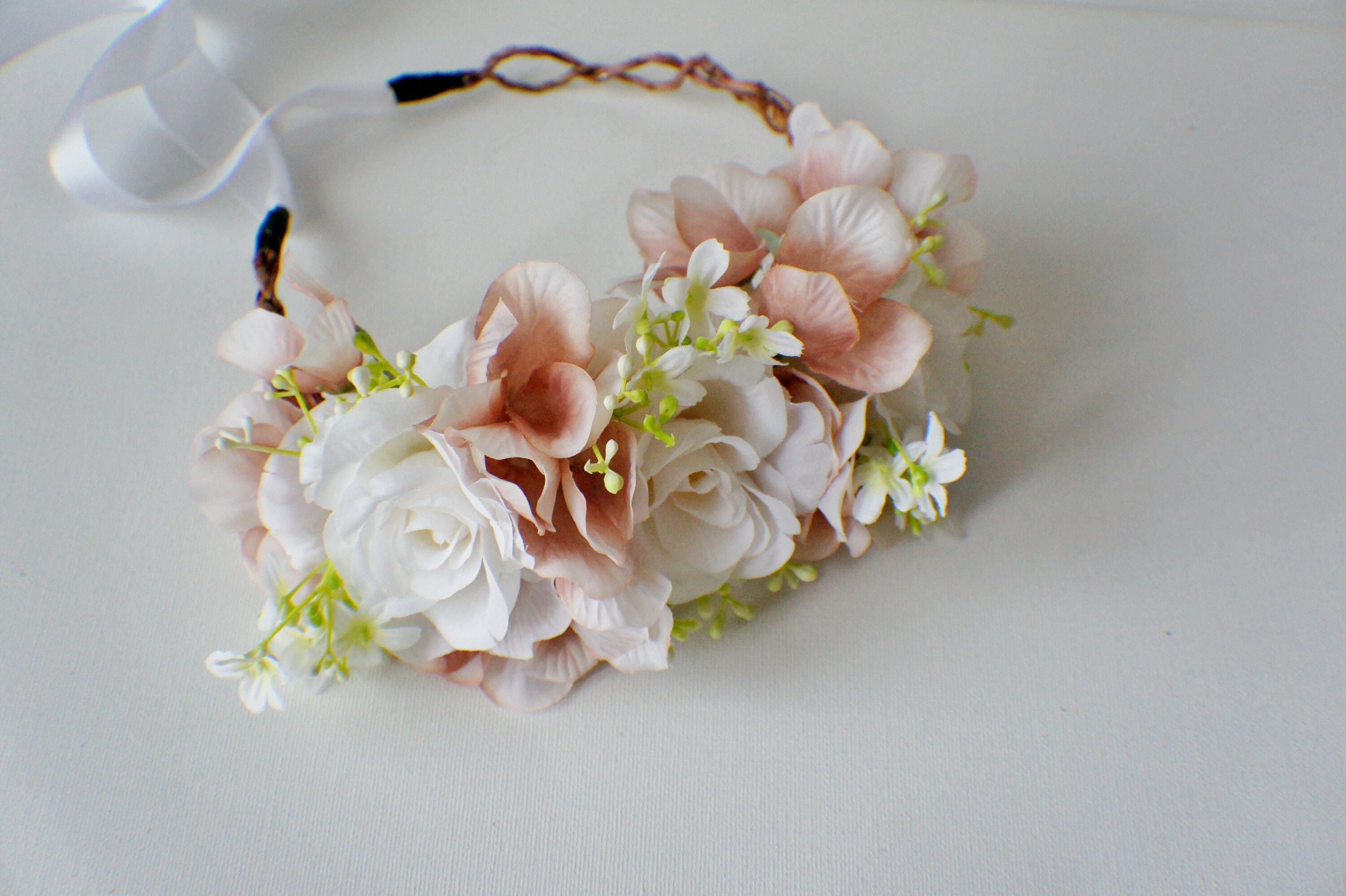 Pet flower Collar, Wedding dog crown, dog wreath, dog flower crown, dog flower collar, puppy flower crown, puppy flower collar, flower crown