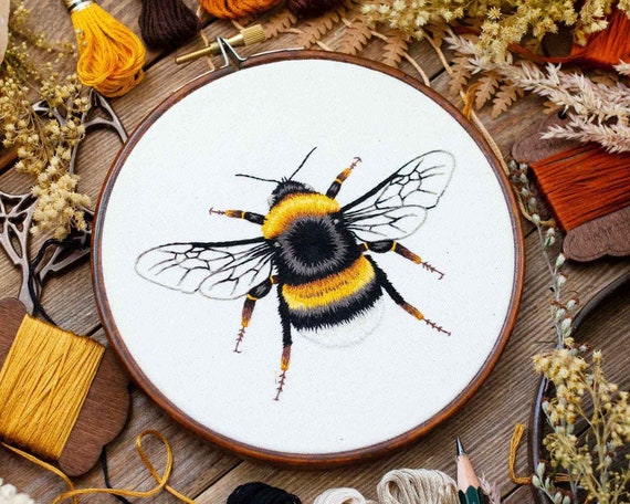 Bee: Hand Embroidery Pattern. Thread Painting Tutorial. PDF - Etsy