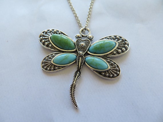 choose colour 5 Stunning Dragonfly Charm Pendants with Rhinestone Detail 