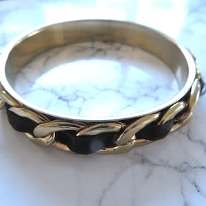 Pulsera vintage a mitad de precio, pulsera de plata con cinta negra enhebrada, regalo.