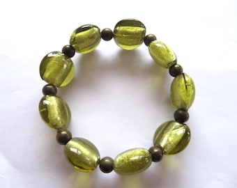 Bracelet de perles de verre vert