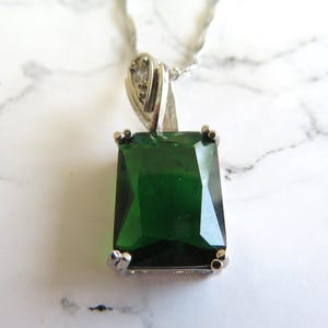 Pendant- Emerald-Green rectangular Crystal pendant-surrounded with silver filigree-15mm x 10mm-gift- silver 16 inch necklace