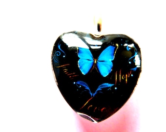 Colgante de mariposa azul