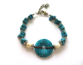 Turquoise gemstone bracelet