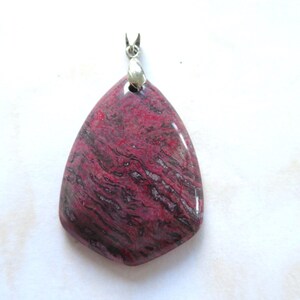 Pendant-Agate-Purple -large jumper gemstone  -free silver necklace-gift