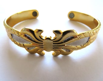 Bracelet-Vintage-gold plated-cuff bracelet-Gift-small wrist size