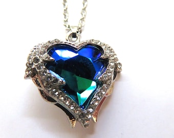 Rhinestone Angel Wing Heart Pendant: Silver Necklace, Blue Green Crystal