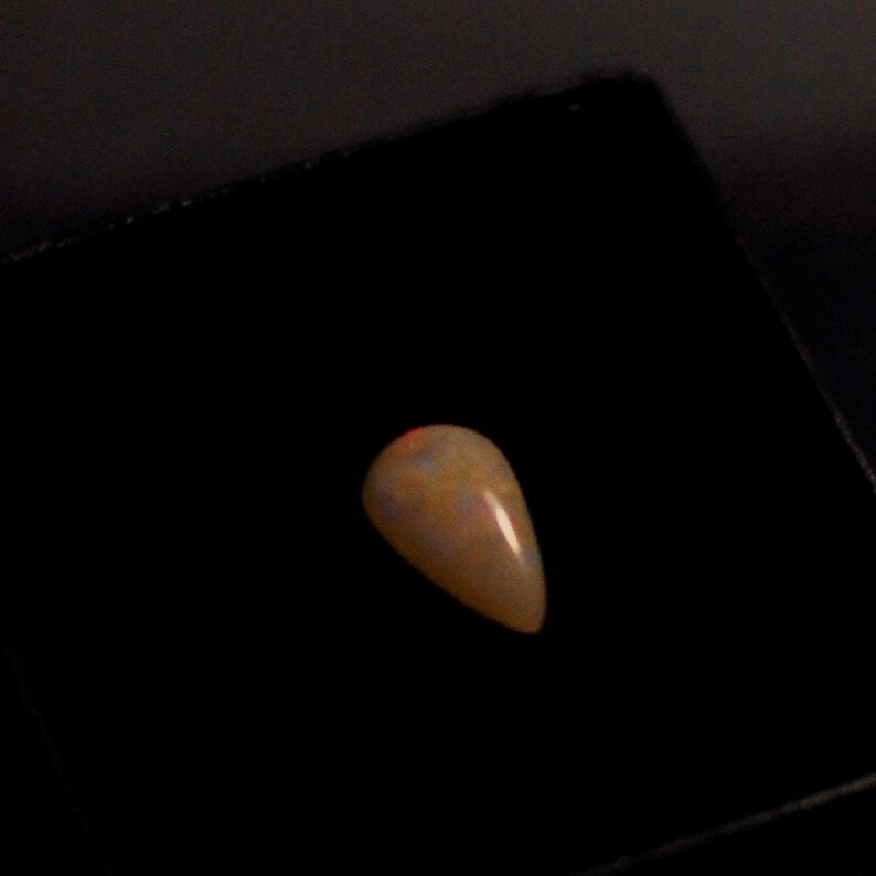 8x5x2.5 mm 100/% Natural Ethiopian Opal Welo Cabochon Gemstone Multicolor Pear Shape 0.45 Cts.