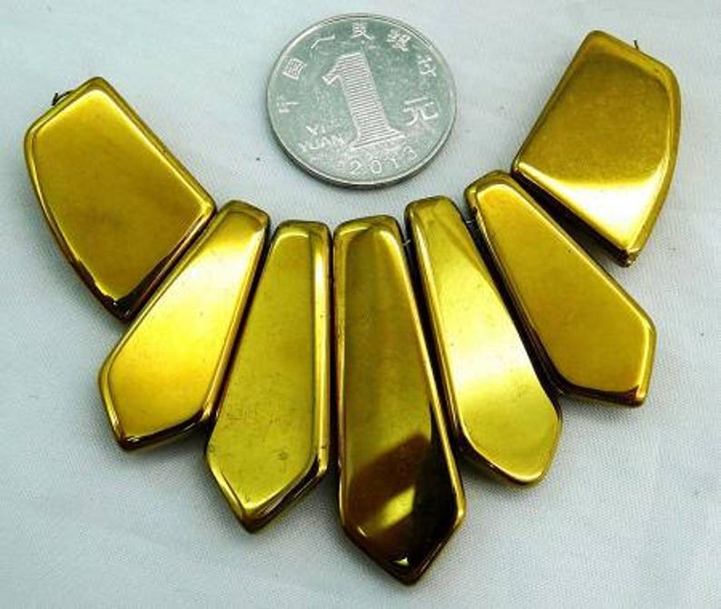 26x18x6-45x15x6 mm. Lot of 7 pcs Natural Titanium Electroplated Agate Gems Pendants Gold Metallic color