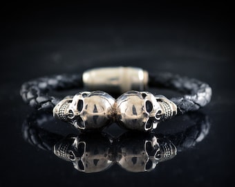 Skulls bracelet, Leather bracelet with two  skulls in solid sterling silver and natural stones in the eyes