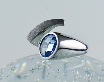 Silver eye ring, Aquamarine silver ring,  Statement silver ring, Blue stone ring