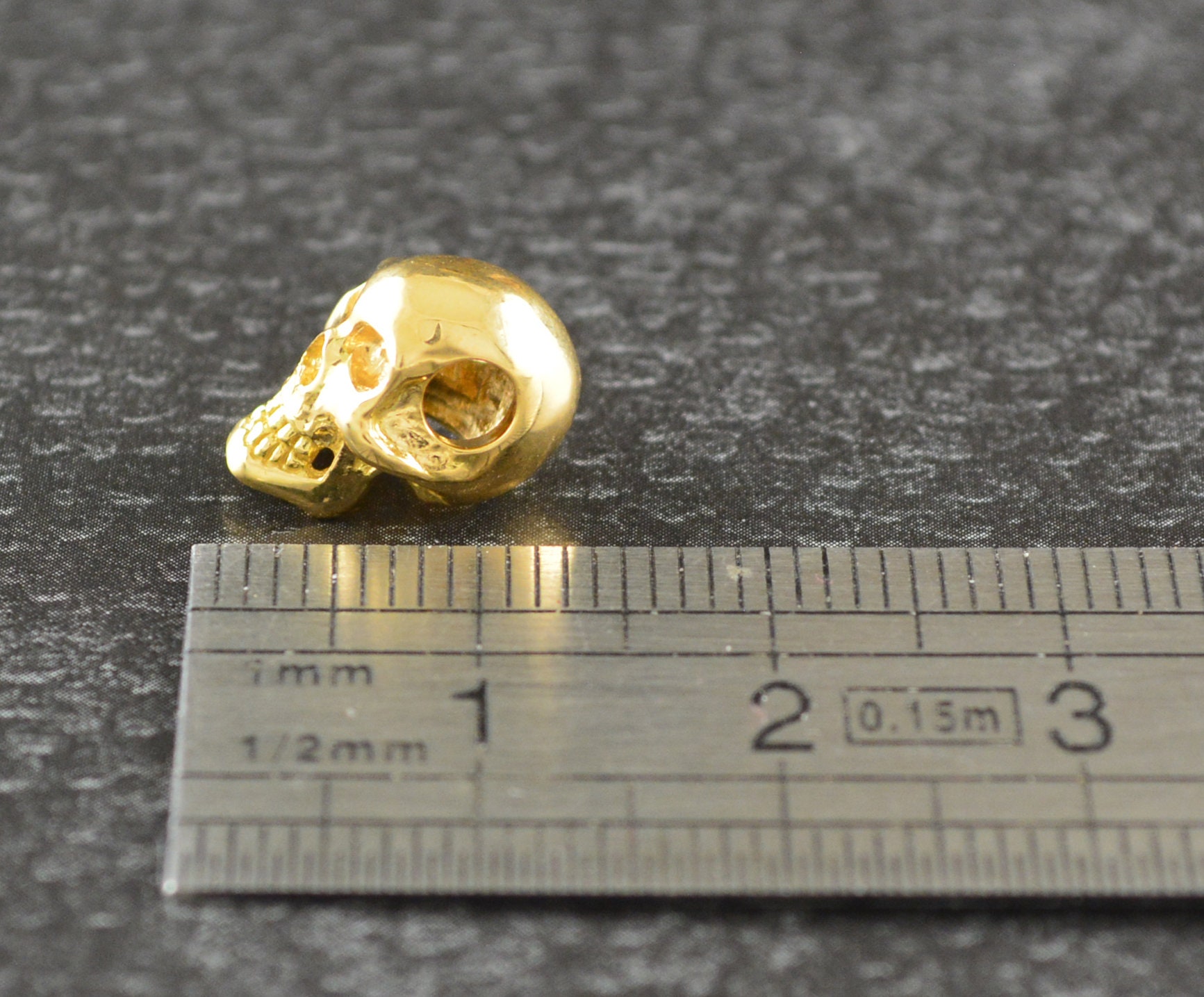 14k or 18k Gold Small Skull Pendant, Smiley Skull Necklace - Etsy