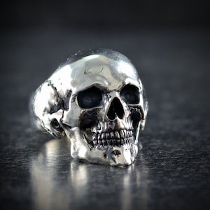 Sterling Silver Skull Ring, Realistic Human Skull, Biker Jewelry, Rock and Roll, Memento mori RING