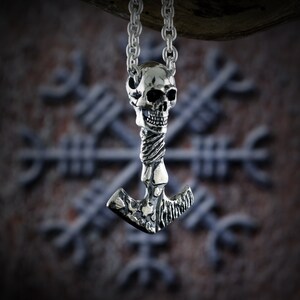 Viking pendant Mjolnir skull with hammered and oxidized textures, customizable Viking amulet image 8