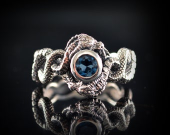 Silver dragons ring, Dragons solitaire with blue stone, Engagement ring