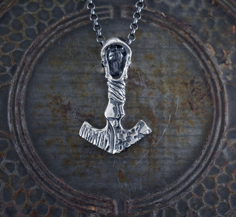Viking pendant Mjolnir skull with hammered and oxidized textures, customizable Viking amulet thick silver chain
