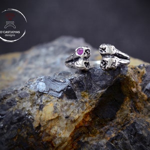 Anello in argento massiccio con osso, anello vichingo immagine 10