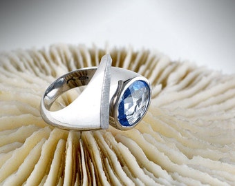 Aquamarine silver ring,  Statement silver ring, Blue stone ring