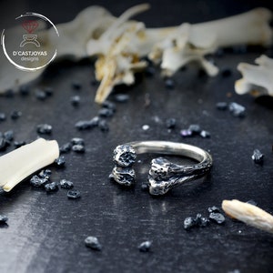 Anello in argento massiccio con osso, anello vichingo immagine 5