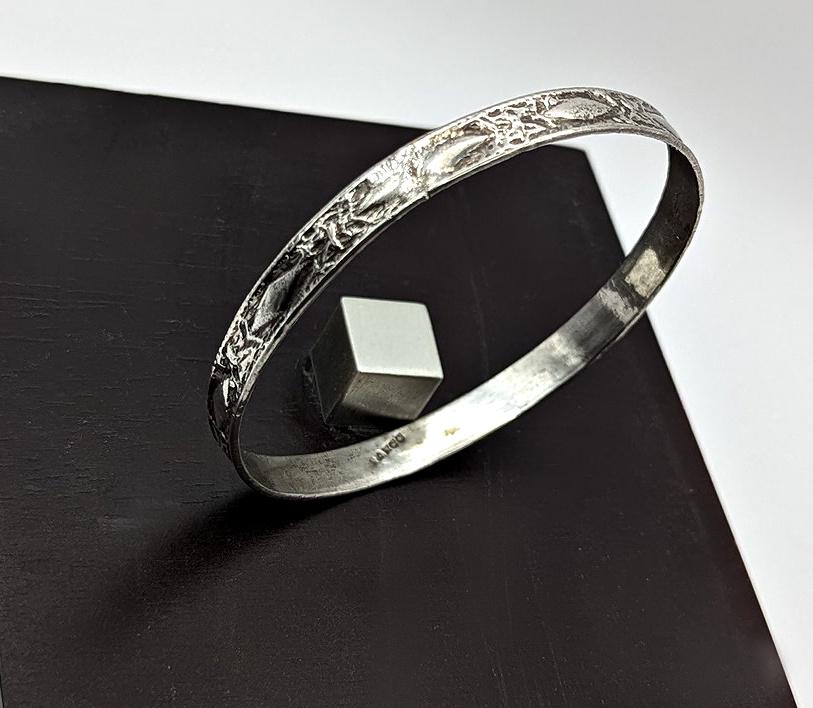 ヴィンテージ タスコ スターリングシルバー バングル – 刻印入り 925