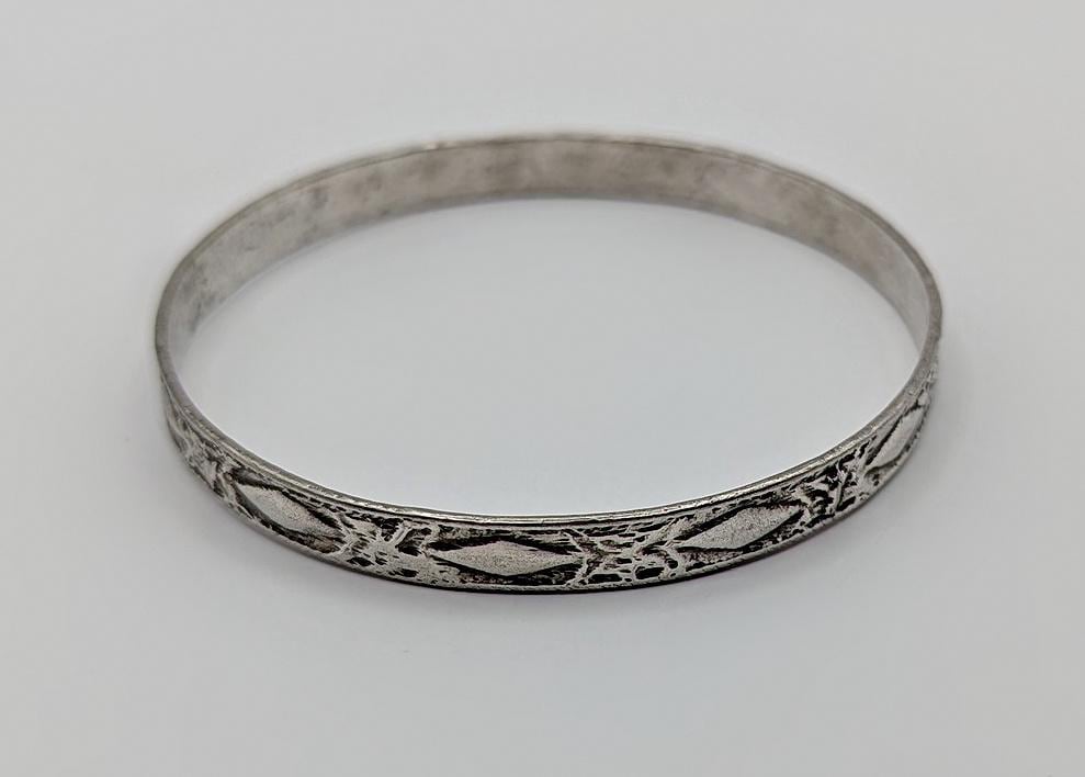 ヴィンテージ タスコ スターリングシルバー バングル – 刻印入り 925