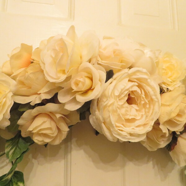 CREAM FLOWER SWAG                     Door Decor            Spring Swag      Sale!!!