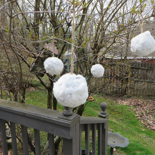 SMALL BIRD NESTING Cotton Balls