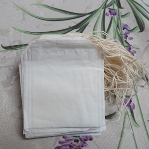 SMALL TEA BAGS  with string closure     Make your own Tea           Craft Tea Bags