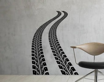 Adesivi murali in vinile con tracce di pneumatici, strada sterrata con tracce, design artistico, decorazione per interni (4tr4k)