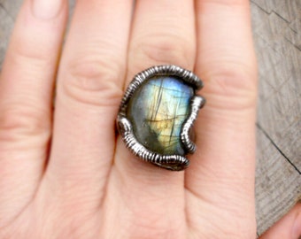 labradorite ring, statement ring gemstone ring round shape ring stone ring flashy orange pink ring, adjustable band, boho ring birthstone