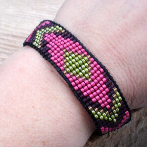 Abstract Mountain Bead Woven Loom Leather Bracelet – Tower Creations